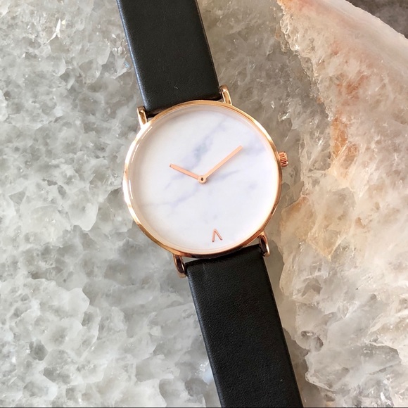 Minimalist Marble Rose Gold Luxury Leather Watch - Picture 4 of 6